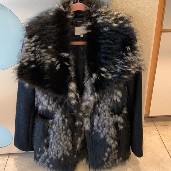 Laundry by Shelli Segal black coat with faux-fur armpit to armpit 21 inch - Picture 1 of 8